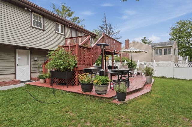 116 Kensington St, Braintree, MA 02184