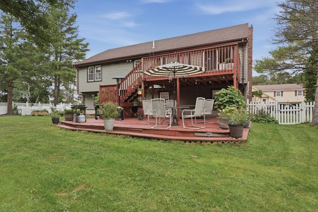 116 Kensington St, Braintree, MA 02184