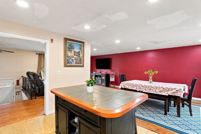116 Kensington St, Braintree, MA 02184