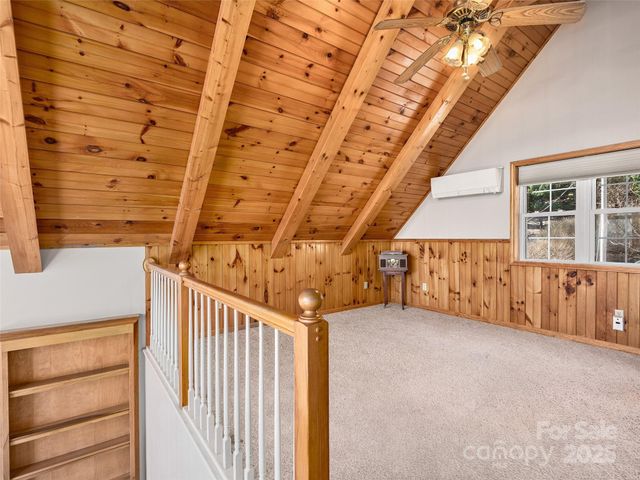 575 Twin Brook Drive, Waynesville, NC 28785