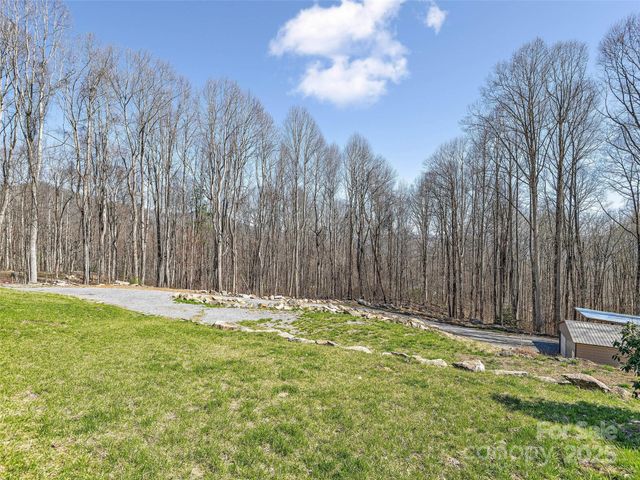 575 Twin Brook Drive, Waynesville, NC 28785