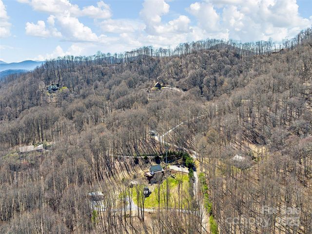 575 Twin Brook Drive, Waynesville, NC 28785