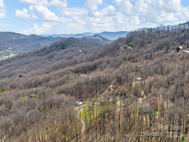 575 Twin Brook Drive, Waynesville, NC 28785