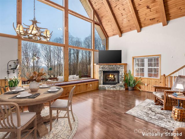 575 Twin Brook Drive, Waynesville, NC 28785