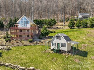 575 Twin Brook Drive, Waynesville, NC 28785