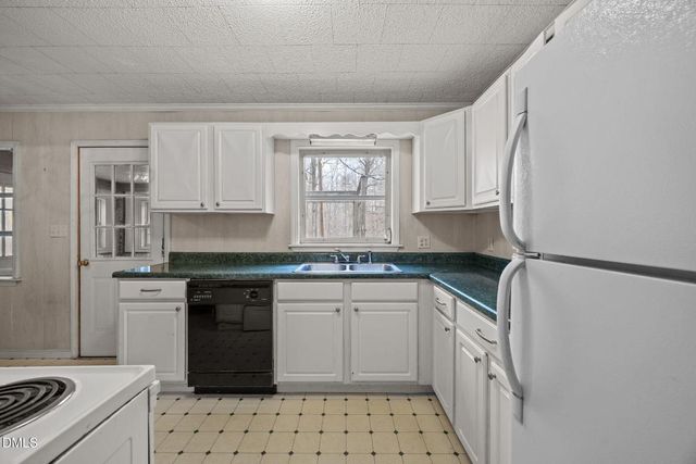 2307 Joy Drive, Jamestown, NC 27282