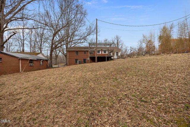 2307 Joy Drive, Jamestown, NC 27282