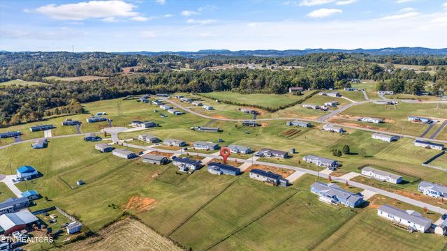 535 Conley Trail Tr, Dandridge, TN 37725