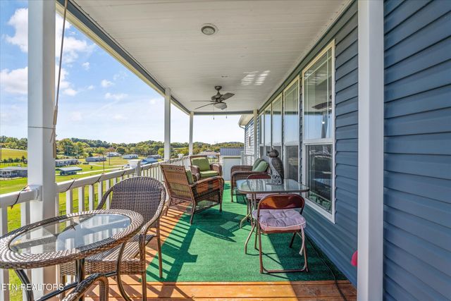 535 Conley Trail Tr, Dandridge, TN 37725