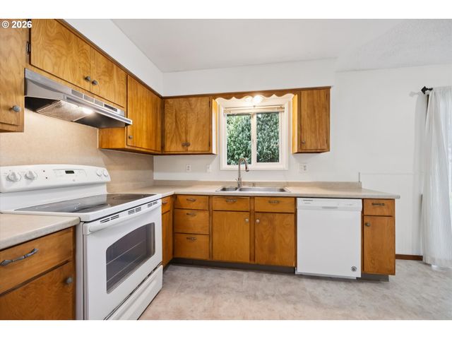 187 Ne 29TH Ct, Hillsboro, OR 97124