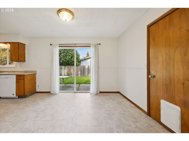 187 Ne 29TH Ct, Hillsboro, OR 97124