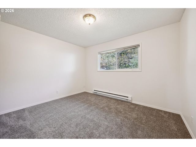 187 Ne 29TH Ct, Hillsboro, OR 97124