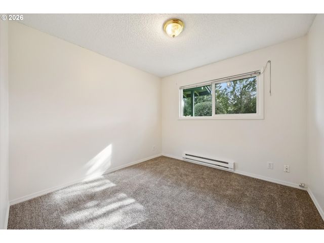 187 Ne 29TH Ct, Hillsboro, OR 97124