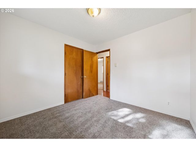 187 Ne 29TH Ct, Hillsboro, OR 97124