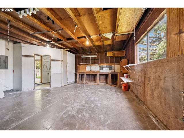 187 Ne 29TH Ct, Hillsboro, OR 97124