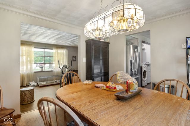 5855 Carriage Lane, Alexandria, IN 46001