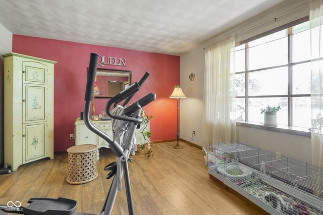 5855 Carriage Lane, Alexandria, IN 46001