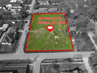 249 Basswood Street, Houston, TX 77022