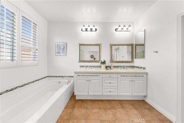 312 Nimbus, Tustin, CA 92782