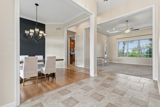 95 Scotscraig Drive, Valparaiso, IN 46385