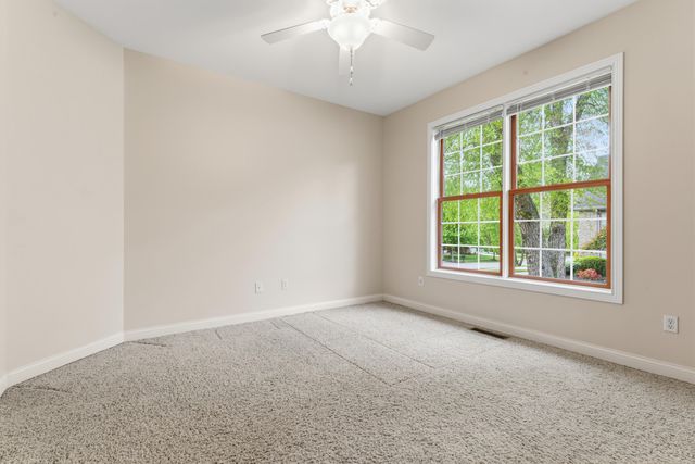95 Scotscraig Drive, Valparaiso, IN 46385