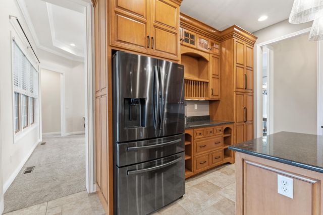 95 Scotscraig Drive, Valparaiso, IN 46385