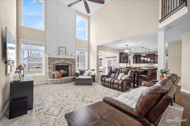 3596 Prestwick Court, Elgin, IL 60124