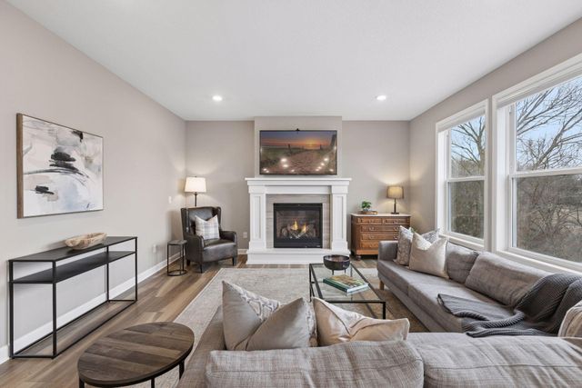 6331 Apple Court, Inver Grove Heights, MN 55077