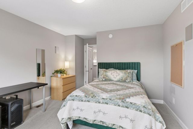 6331 Apple Court, Inver Grove Heights, MN 55077