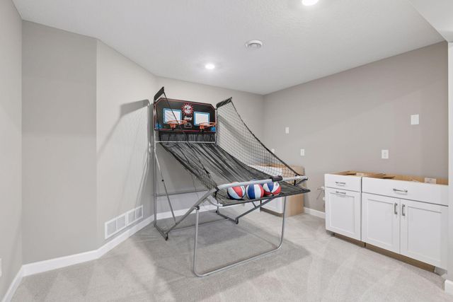 6331 Apple Court, Inver Grove Heights, MN 55077