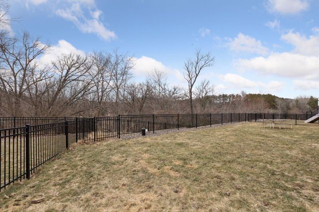 6331 Apple Court, Inver Grove Heights, MN 55077