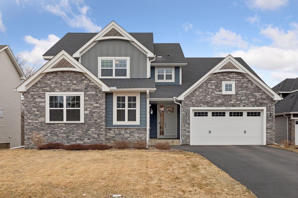 6331 Apple Court, Inver Grove Heights, MN 55077