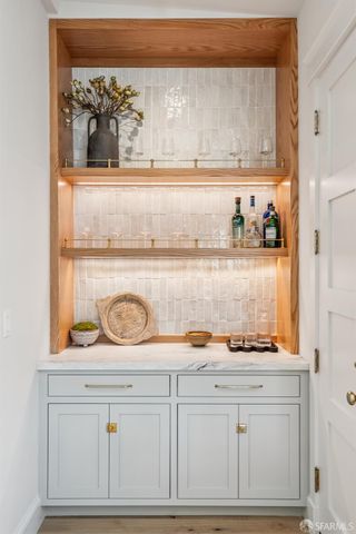 160 Noe Street, San Francisco, CA 94114