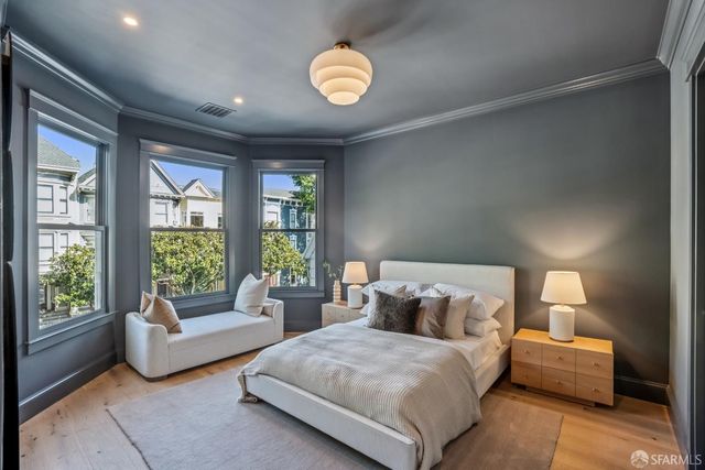 160 Noe Street, San Francisco, CA 94114