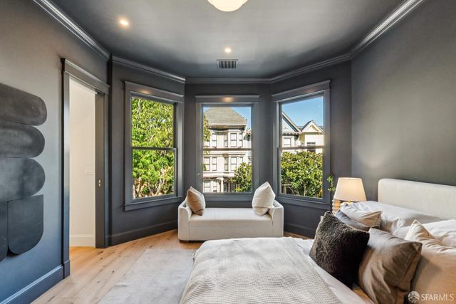 160 Noe Street, San Francisco, CA 94114