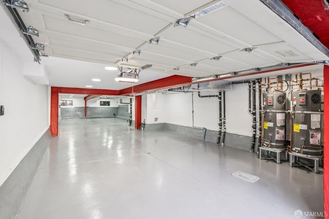 160 Noe Street, San Francisco, CA 94114