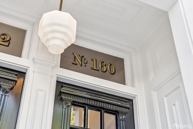 160 Noe Street, San Francisco, CA 94114
