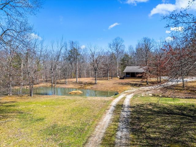 450 Flat Branch Rd, Tracy City, TN 37387