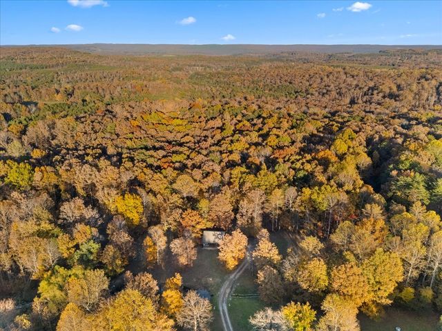 450 Flat Branch Rd, Tracy City, TN 37387