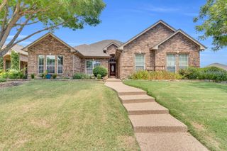 100 Chase Oaks Court, Mansfield, TX 76063