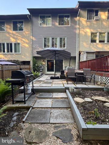 5 BIDEFORD CT, Parkville, MD 21234