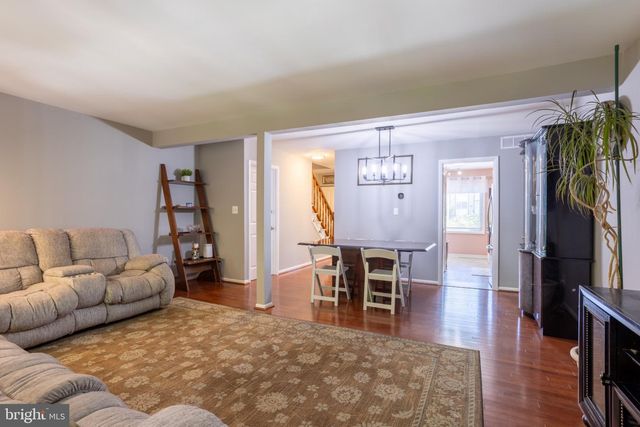 5 BIDEFORD CT, Parkville, MD 21234