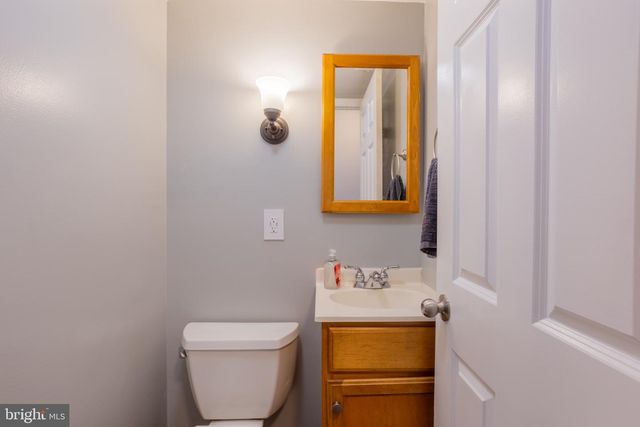 5 BIDEFORD CT, Parkville, MD 21234