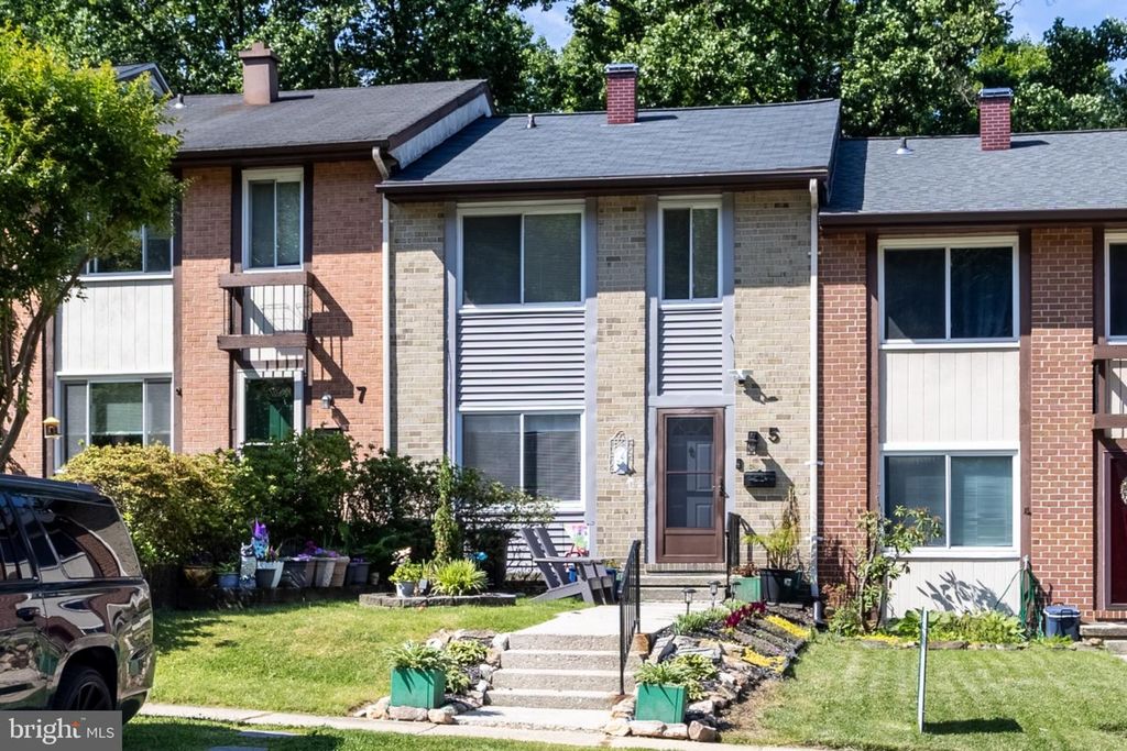 5 BIDEFORD CT, Parkville, MD 21234