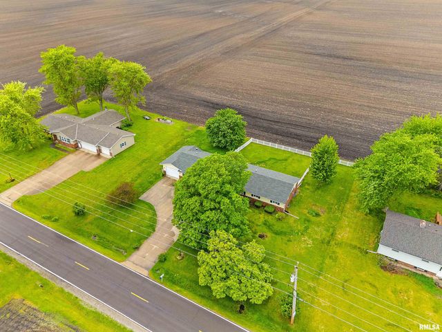 2049 S 4TH Avenue, Morton, IL 61550