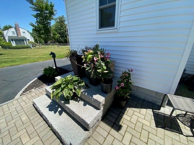 134 Dalton Road, Chelmsford, MA 01824
