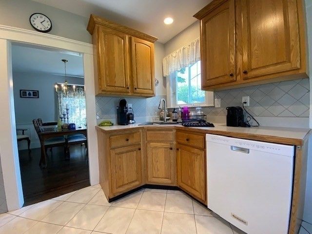 134 Dalton Road, Chelmsford, MA 01824