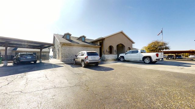 401 E Pearl Street 2204, Granbury, TX 76048