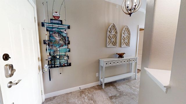 401 E Pearl Street 2204, Granbury, TX 76048