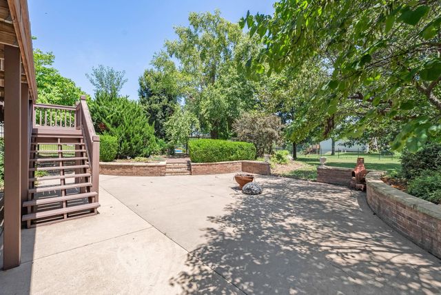 2520 Kinder Dr, El Dorado, KS 67042